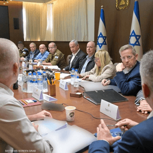 زئيف إلكين هو عضو في الكابينت.. أرشيفية