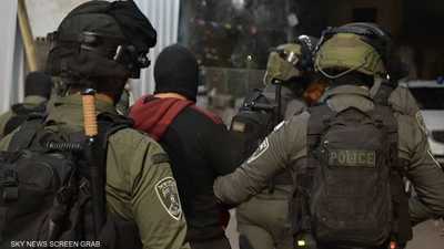 زود المتهم العميل بمعلومات باستخدام الذكاء الاصطناعي.أرشيفية